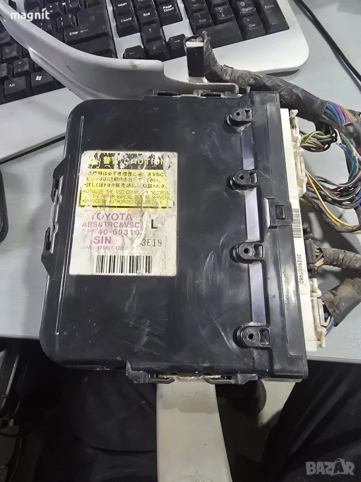 89540-60310 управление модул ABS TRC VSC Toyota Land Cruiser 120 115811-12090, снимка 1