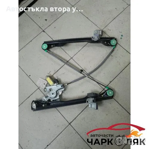 Ел машинка стъкло предна дясна Форд Фокус 4врати, снимка 1