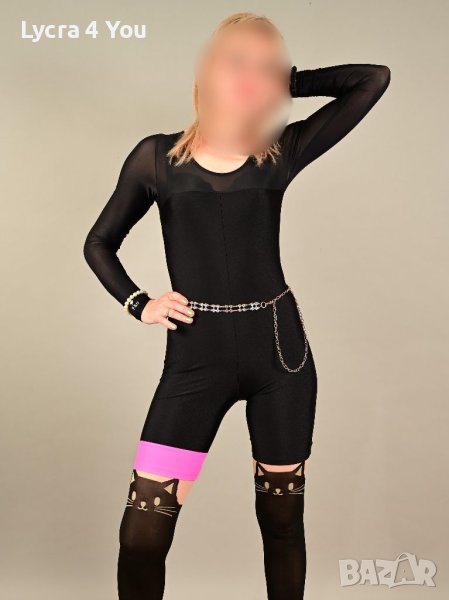 S/M страхотен дамски къс гащеризон от черна лъскава ликра на F&D, снимка 1