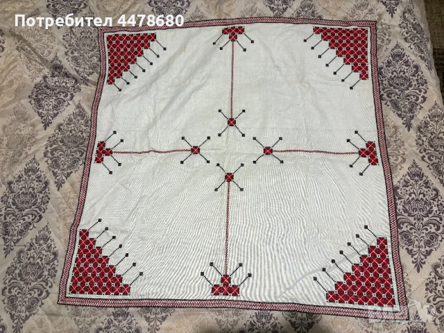 Ръчно бродирани карета, снимка 3 - Покривки за маси - 53057174