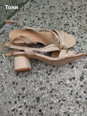 Нови  сандали , снимка 3 - Детски сандали и чехли - 41433328