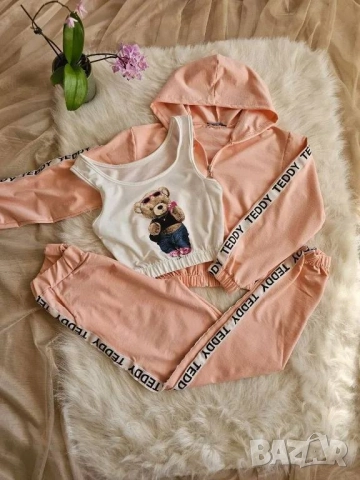 дамски екипи , снимка 3 - Спортни екипи - 51781524