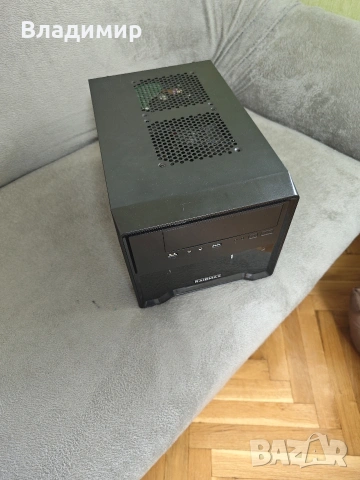 Малък настолен компютър i5/ 16gb / RX570, снимка 3 - Геймърски - 53488214