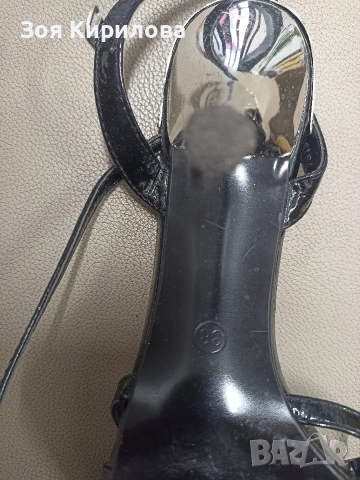 Луксозни маркови сандали, снимка 4 - Сандали - 53705348