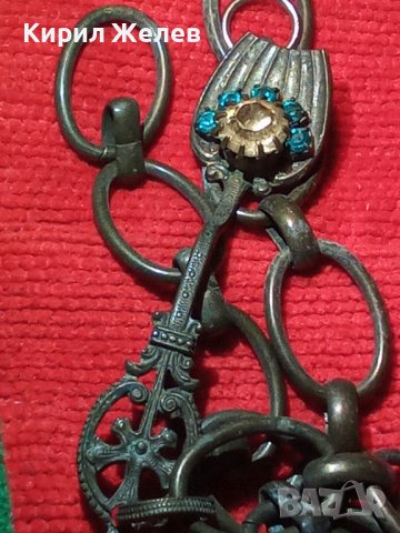 БРОНЗОВА ЛЪЖИЧКА ВИСУЛКА ВИНТИДЖ с КРАСИВИ БЛЕСТЯЩИ КАМЪНИ и ВЕРИЖКА 3924