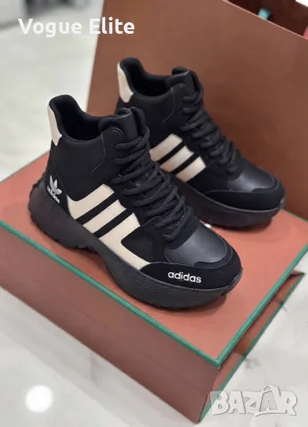 Дамски спортни обувки Adidas