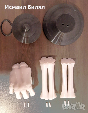 Декоративна скелетна ръка с фенер(3D принтирана), снимка 4 - Декорация за дома - 52572317