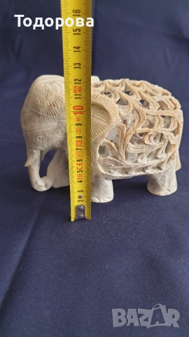 Пластика на слоница майка от мрамор-сапунен камък, снимка 8 - Антикварни и старинни предмети - 53660230
