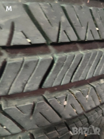 245/45/19 Като нови, снимка 5 - Гуми и джанти - 53831256