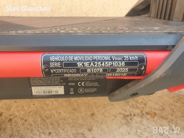 електрически скутер SEGWAY Kick Scooter ZT3 Pro- КАТО НОВ гаранция  до май 2027г, снимка 2 - Велосипеди - 56151105