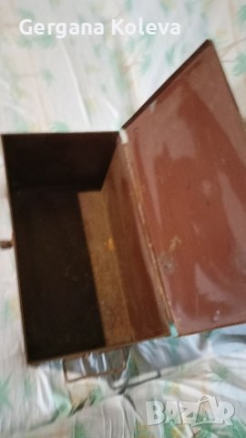 Продавам метална кутия , снимка 5 - Колекции - 38680511