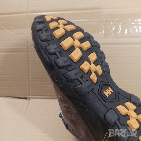 водоустойчиви туристически обувки Helly Hansen номер 43 , снимка 15 - Други - 42462996