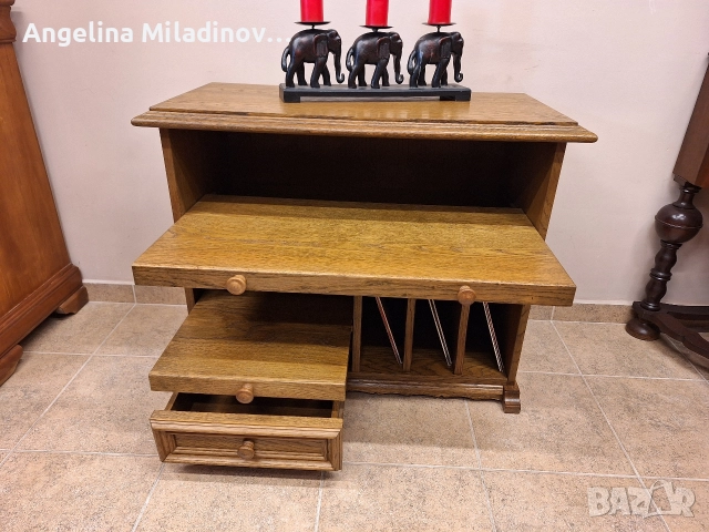 TV шкаф с подвижни плотове, снимка 2 - Шкафове - 52818045