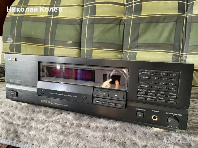 AKAI CD 55