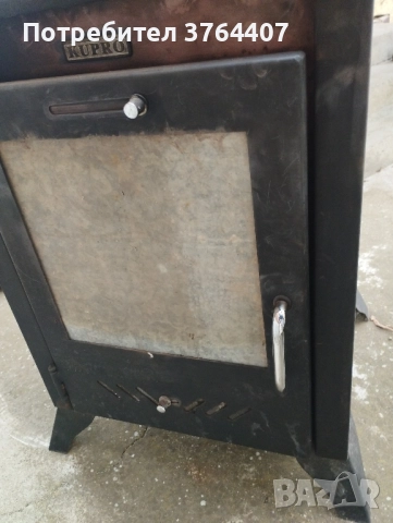 Камина на дърва