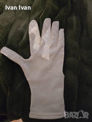 ръкавици футболни real Madrid , снимка 3 - Ръкавици - 52679360