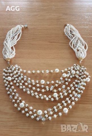 Комплект впечатляващи официални бижута, снимка 3 - Антикварни и старинни предмети - 40422049