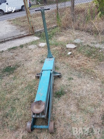 Голям крик за гуми, снимка 3 - Аксесоари и консумативи - 33937256