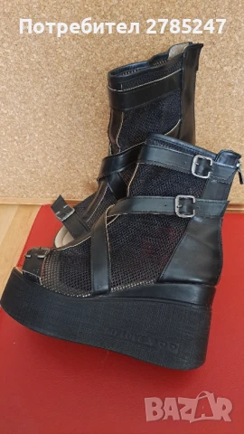 Дамски летни боти на платформа