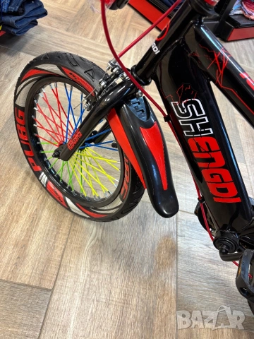 Детски колела с светещи помощни колела, снимка 2 - Велосипеди - 53696328