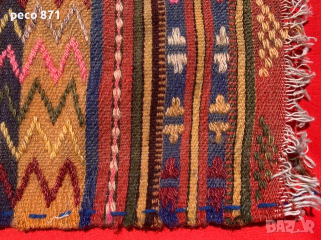 Стара вълнена детска престилка за носия, снимка 4 - Антикварни и старинни предмети - 41799201