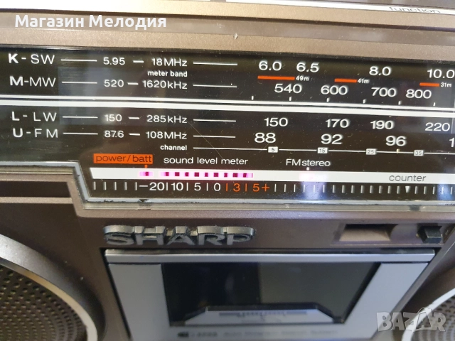 Радиокасетофон SHARP GF-5454 В перфектно техническо и много добро визуално състояние., снимка 14 - Радиокасетофони, транзистори - 51769782