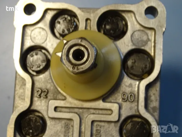Хидравлична помпа Sandstrand TAP 22-90/44 DCO 02/8G Hydraulic gear pump, снимка 11 - Резервни части за машини - 49771749