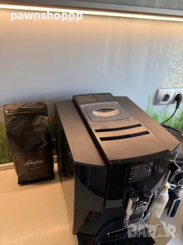 Jura E6 PianoBlack, снимка 3 - Кафемашини - 55946819