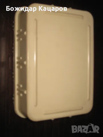 Стара бакелитова кутия. Цена - 10 евро. Пращам по Еконт. За София, може да си го вземете и лично., снимка 6 - Антикварни и старинни предмети - 50063180