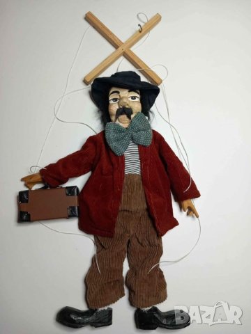 Дървена кукла на конци /марионетка , уникат в перфектно състояние, снимка 5 - Антикварни и старинни предмети - 40294976