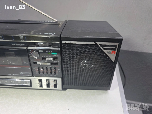 Радиокасетофон AIWA CA-W40, снимка 3 - Радиокасетофони, транзистори - 53048353
