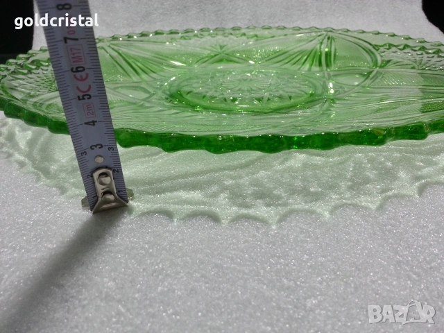Стара стъклена чиния плато цветно зелено стъкло , снимка 3 - Антикварни и старинни предмети - 53309981
