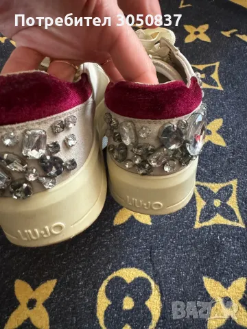 Оригинални обувки liu jo, снимка 4 - Дамски ежедневни обувки - 47952940