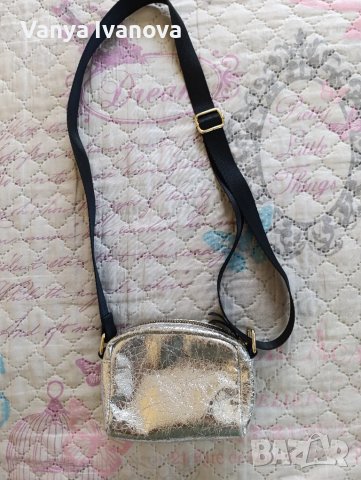 Atmosphere мини сребриста чанта, снимка 3 - Чанти - 50734758