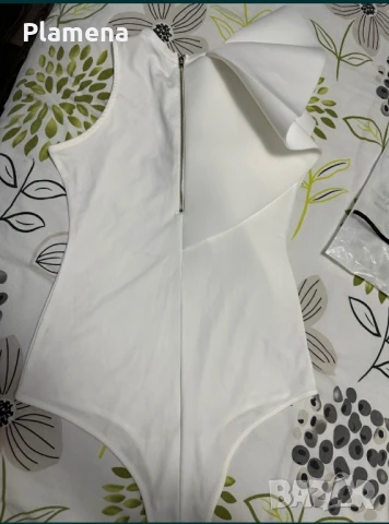 Бяло екстравагантно боди , снимка 4 - Корсети, бюстиета, топове - 50638539