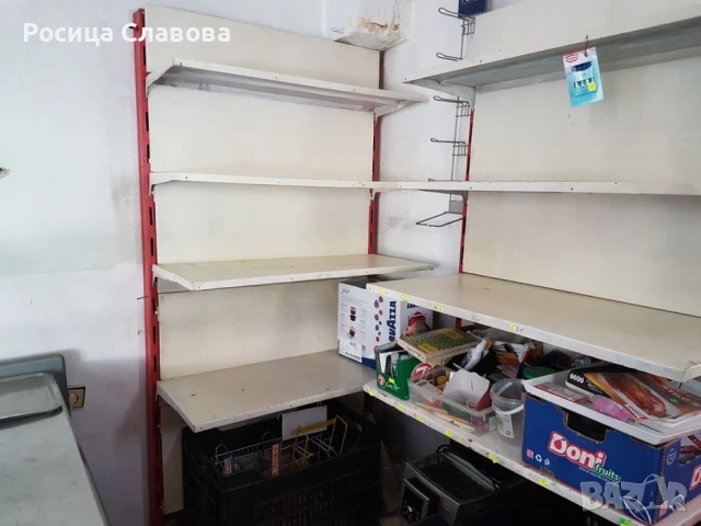 Продавам стелажи 