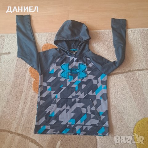 Оригинален детски суичер under armour  размер 9-10 години, снимка 4 - Детски анцузи и суичери - 44458147