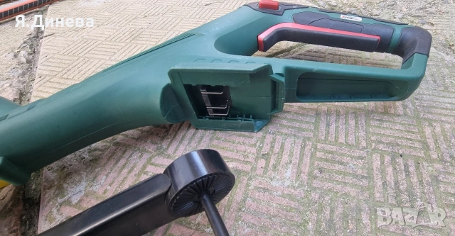 Акумулаторен тример Parkside 20v, снимка 3 - Градинска техника - 53872509