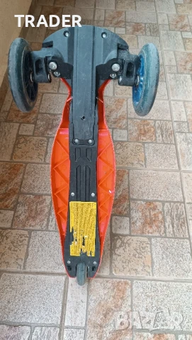 детска тротинетка триколка, снимка 10 - Скутери и тротинетки - 31113149