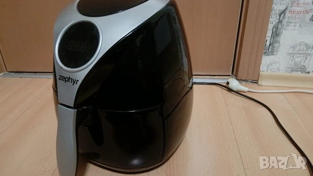 Еър фрайър, снимка 3 - Фритюрници - 53126272