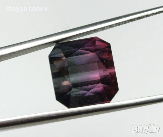 Уникален многоцветен турмалин абсолютно чист 4.55кт.! Сертифициран! Нов! , снимка 12 - Други - 51939550