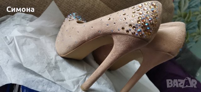 Обувки на висок ток, снимка 4 - Дамски обувки на ток - 40183912