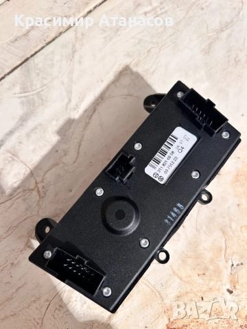 Бутон парктроник за Мерцедес CLS. W219. 2118216958, снимка 11 - Части - 48921744