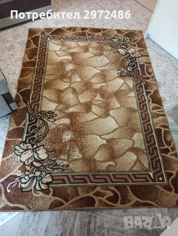 продавам запазен килим