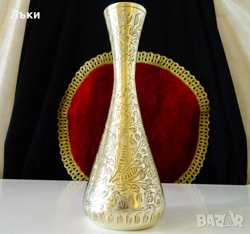 Чудна бронзова гарафа,ваза с релефни орнаменти, снимка 7 - Антикварни и старинни предмети - 51476756