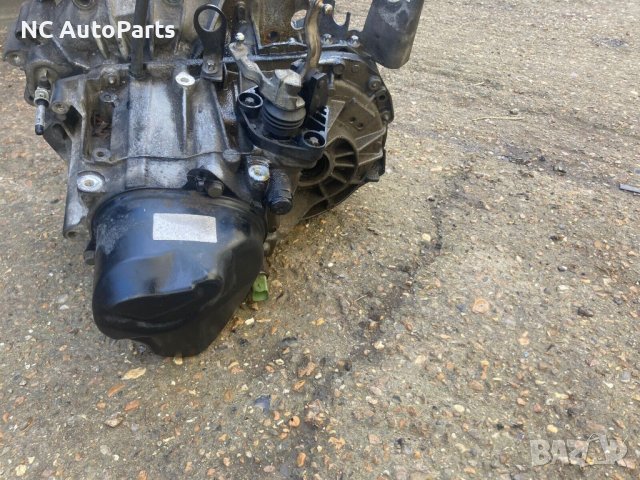 5 степена механична скоростна кутия за Renault Рено Меган 1.4 JH3 8200241565 2006, снимка 10 - Части - 42600439