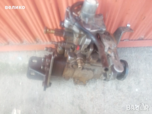 Нафтова помпа за Форд транзит.