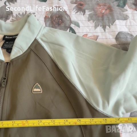Дамско яке Burton спортно с цип размер M, снимка 3 - Якета - 53837842