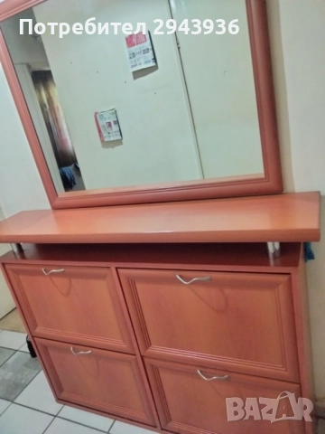 Шкаф за обувки с огледало 