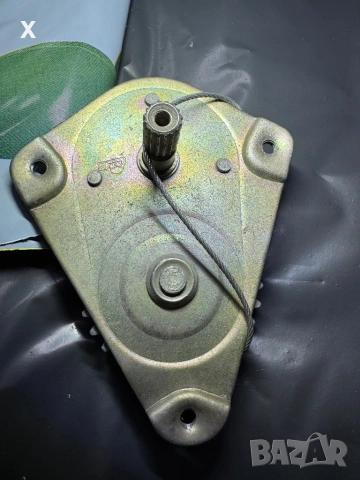 Стъклоповдигач ЛЯВ Москвич нов СССР, снимка 3 - Части - 53044704